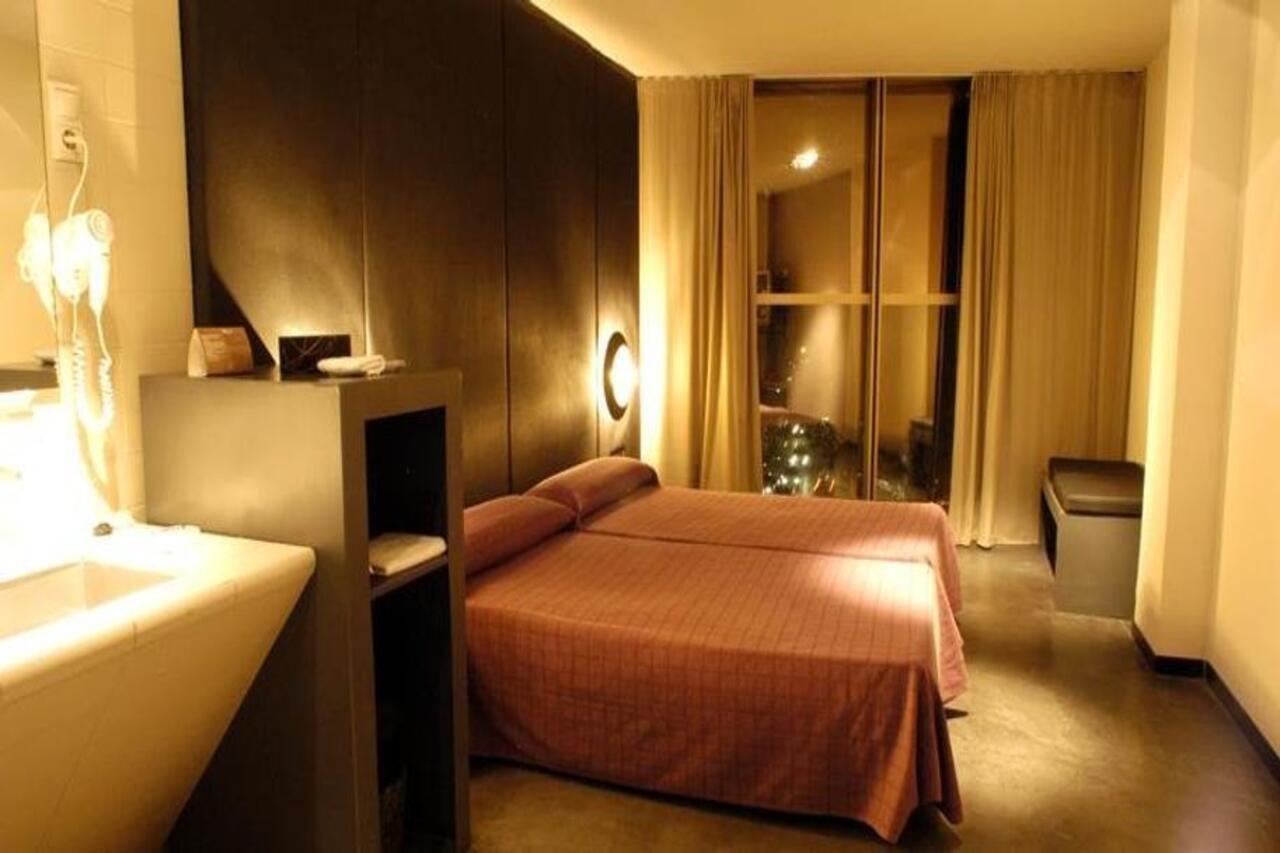 Hotel Ciutat Igualada Esterno foto