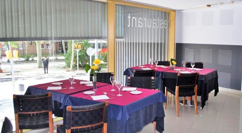 Hotel Ciutat Igualada Esterno foto
