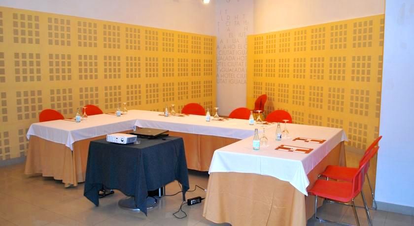 Hotel Ciutat Igualada Esterno foto